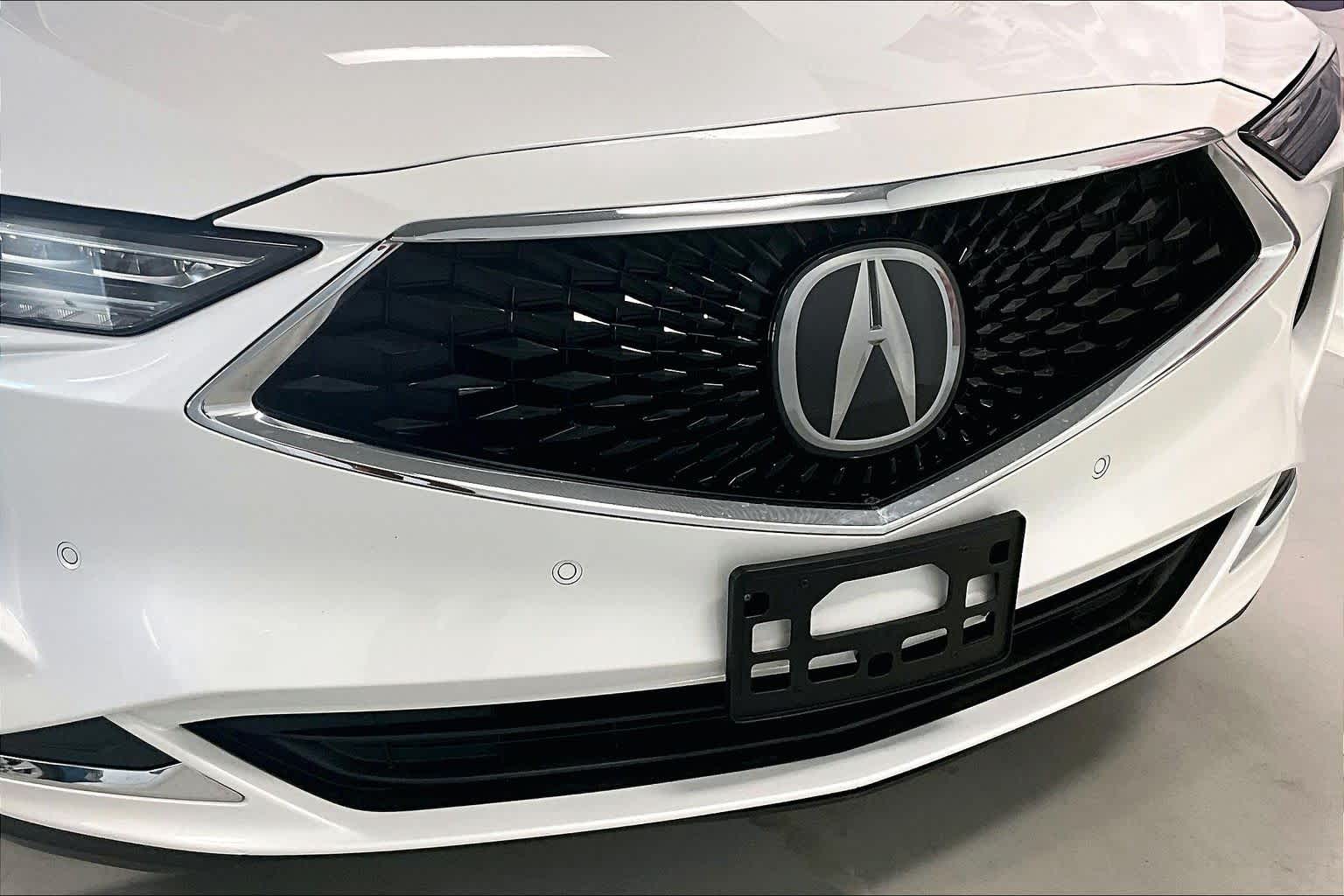Thumbnail: 2022 Acura MDX - 30