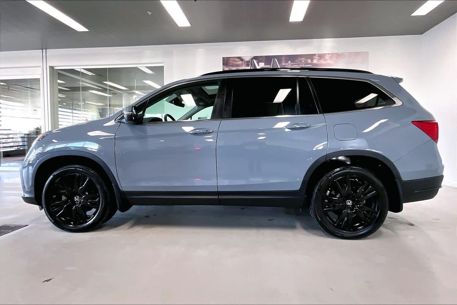 Thumbnail: 2022 Honda Pilot - 3