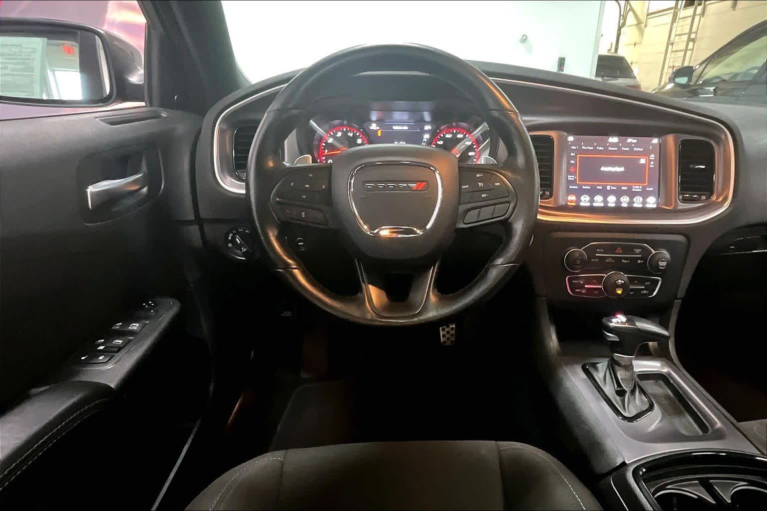 Thumbnail: 2020 Dodge Charger - 13