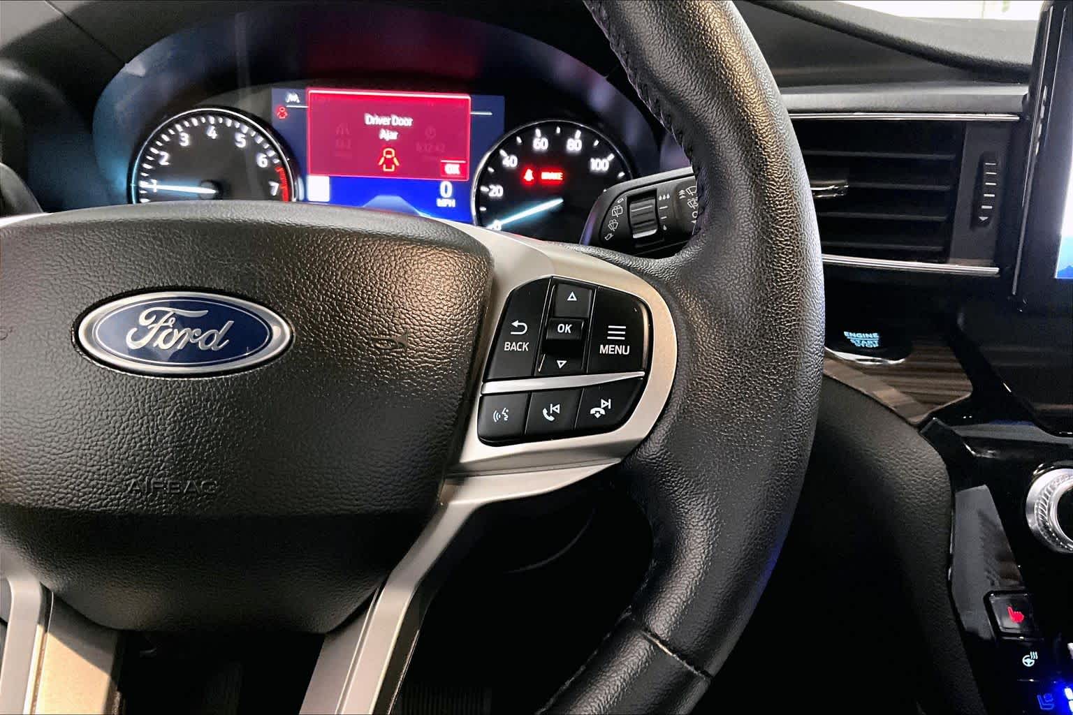 Thumbnail: 2023 Ford Explorer - 22