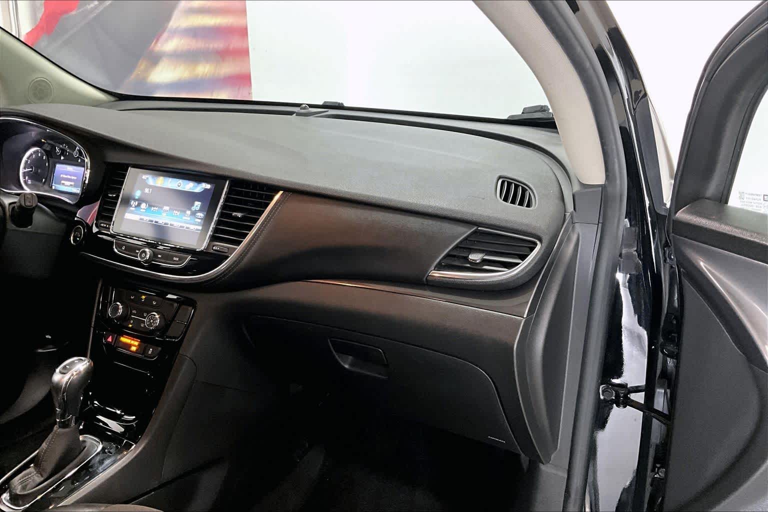 Thumbnail: 2019 Buick Encore - 20