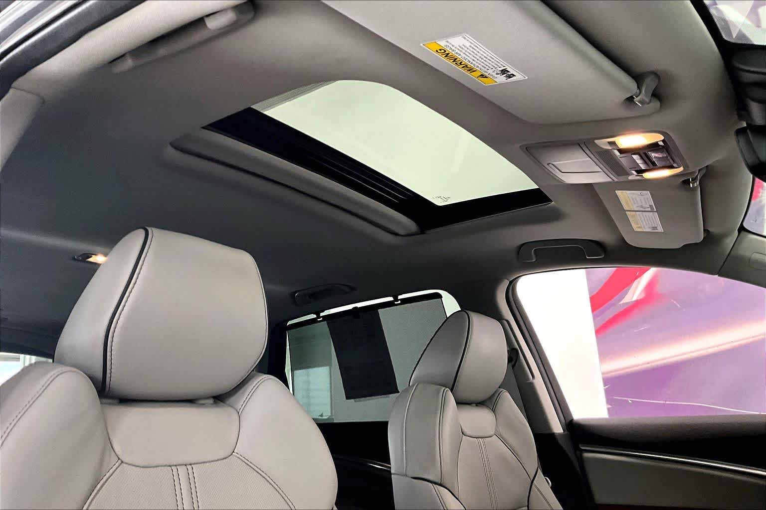 Thumbnail: 2017 Acura MDX - 28
