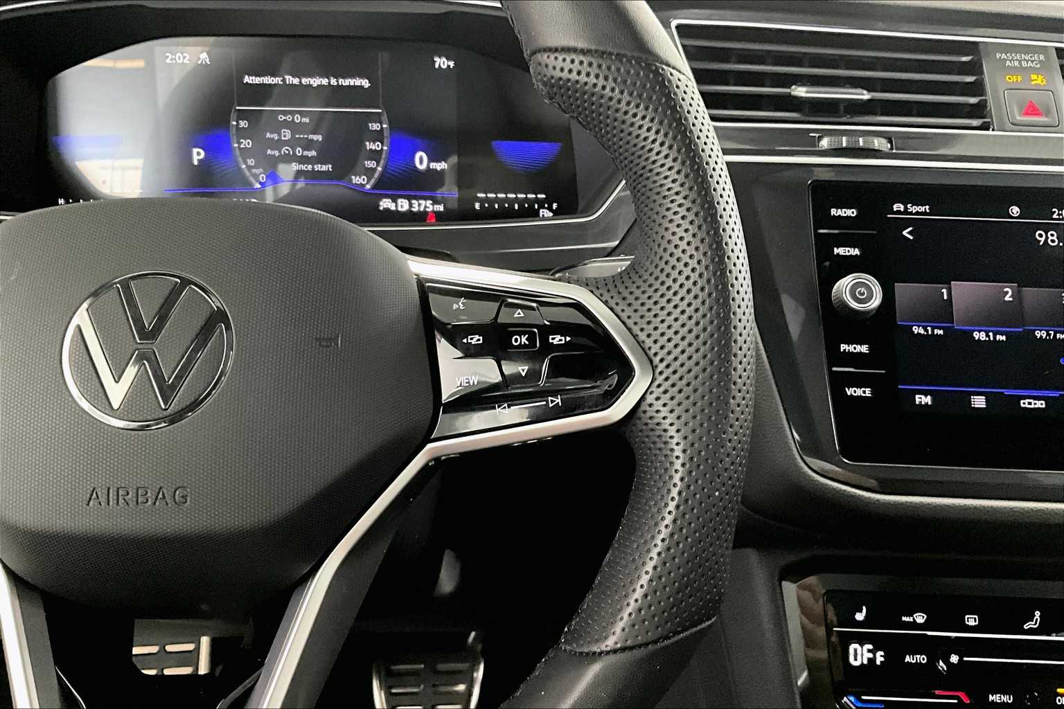 Thumbnail: 2024 Volkswagen Tiguan - 23