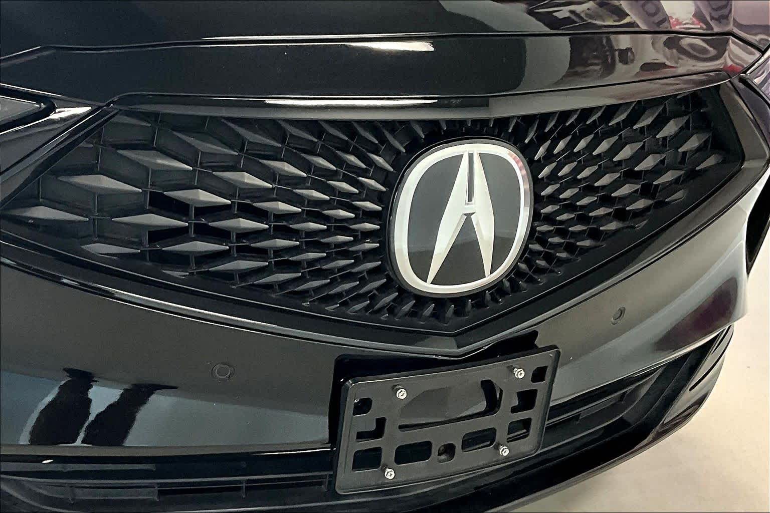 Thumbnail: 2023 Acura MDX - 30