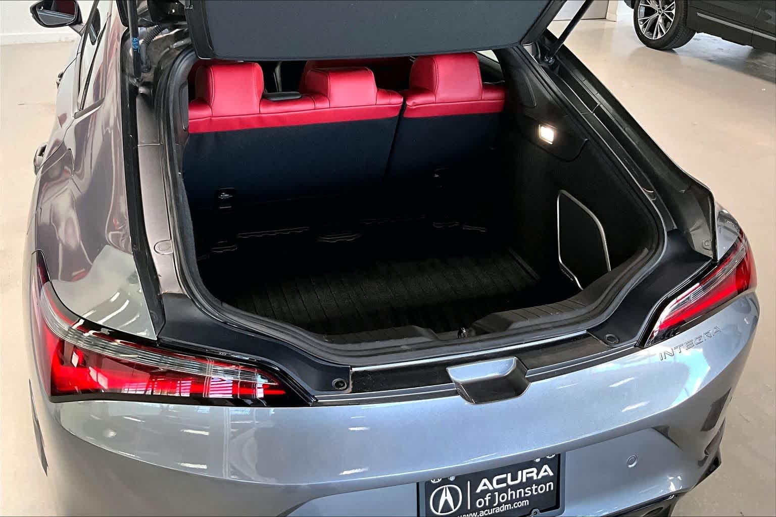 Thumbnail: 2023 Acura Integra - 17