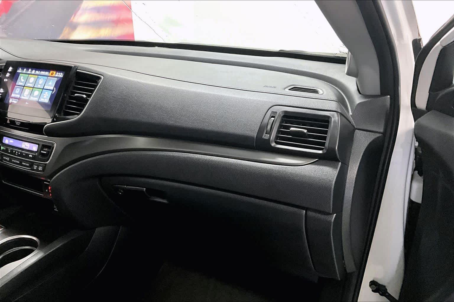 Thumbnail: 2022 Honda Pilot - 21