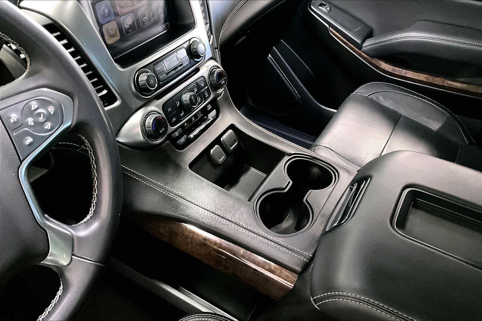 Thumbnail: 2020 Chevrolet Tahoe - 15