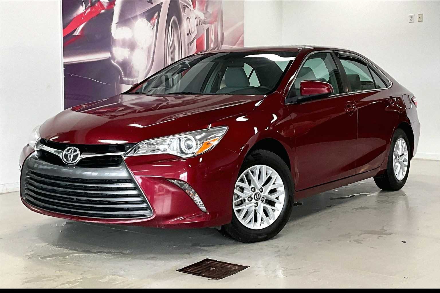 Thumbnail: 2017 Toyota Camry - 1