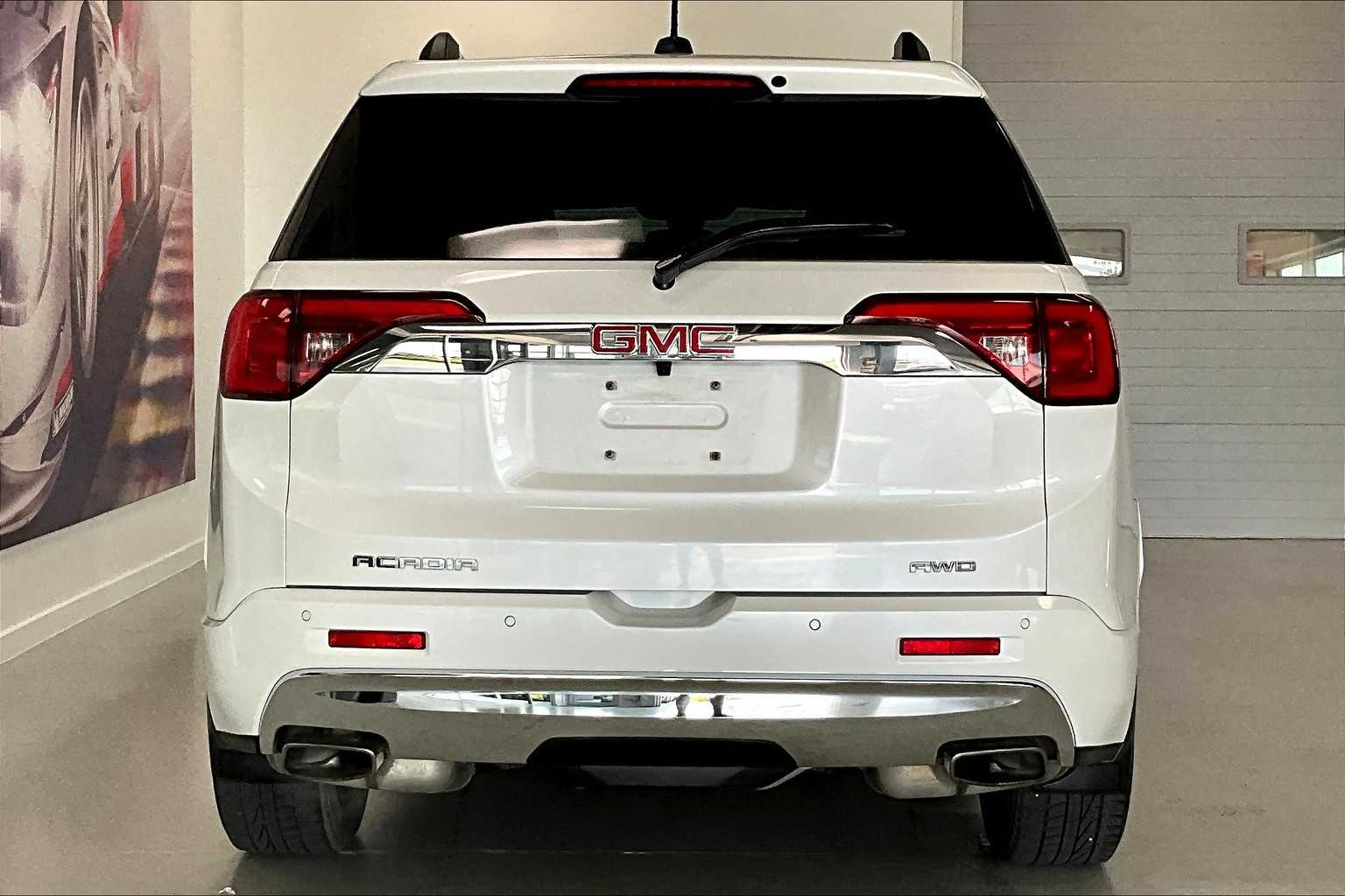 Thumbnail: 2018 GMC Acadia - 5