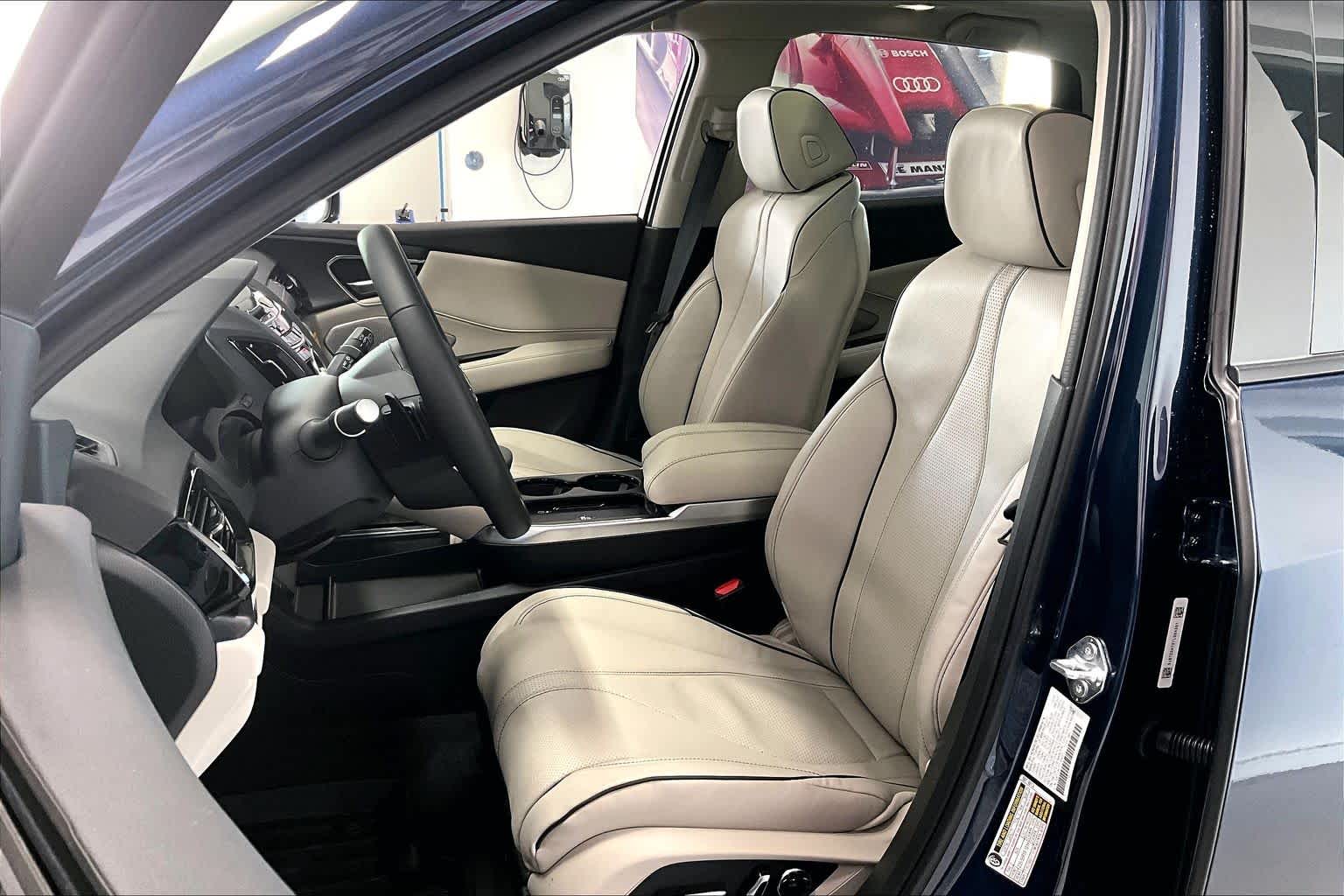 Thumbnail: 2026 Acura RDX - 11