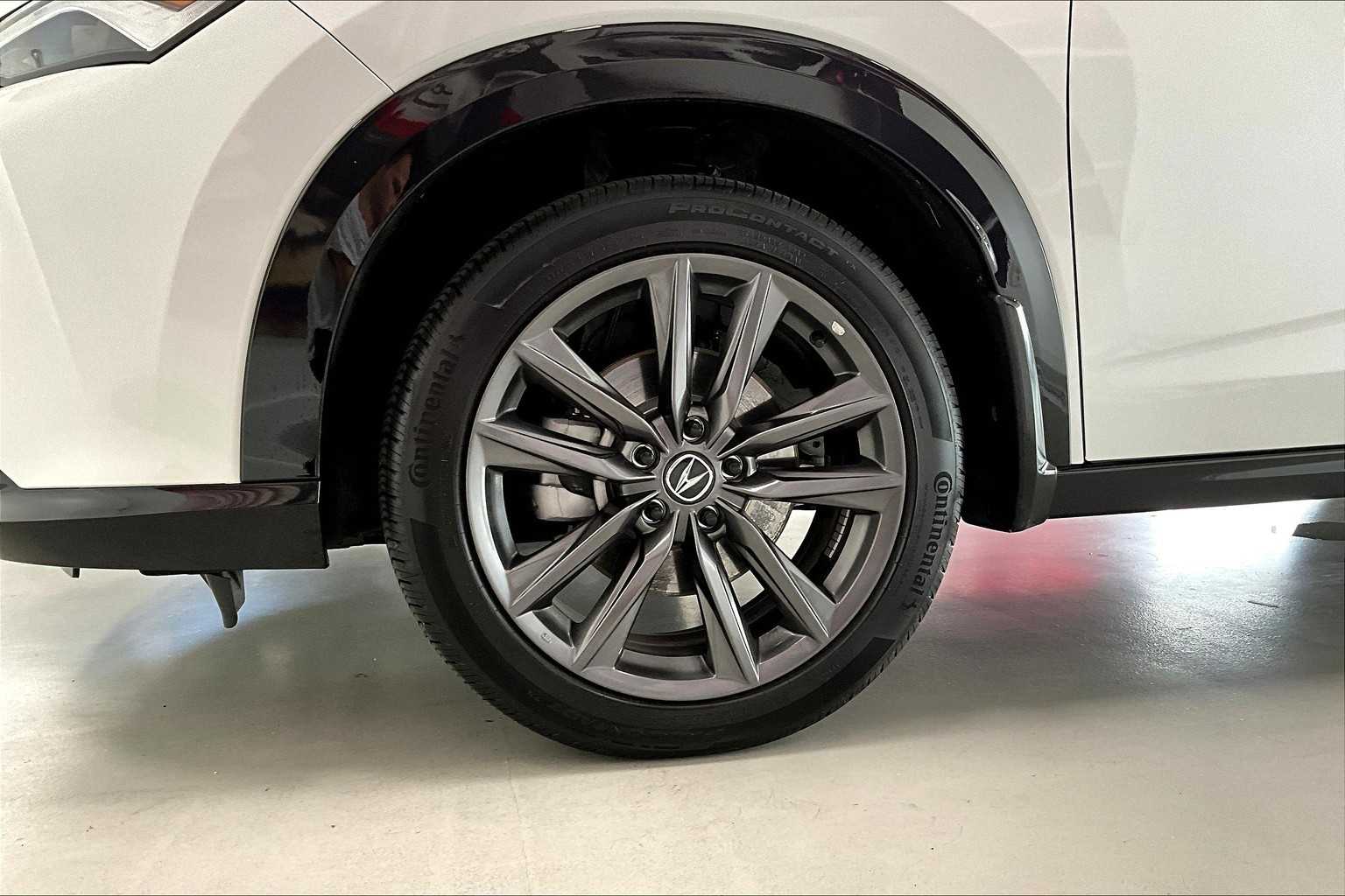 Thumbnail: 2025 Acura ADX - 8