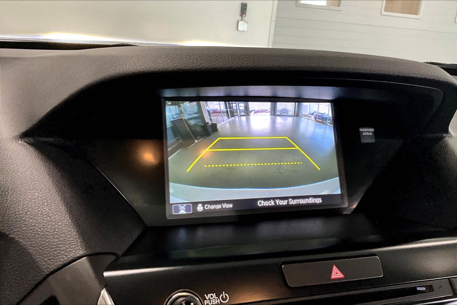 Thumbnail: 2020 Acura MDX - 24