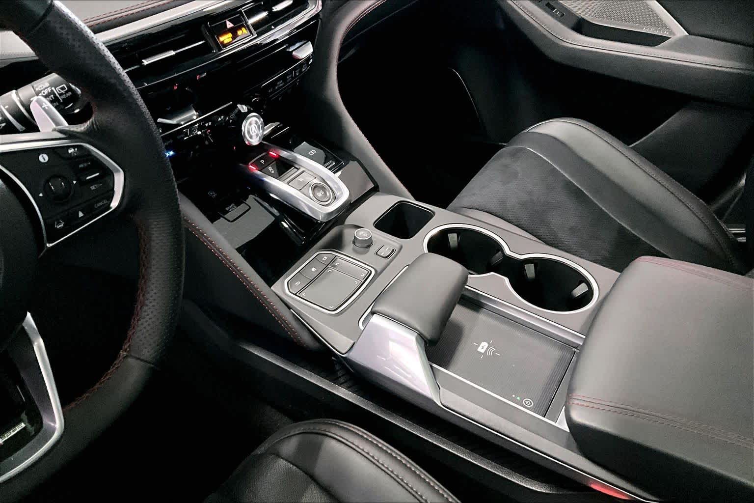 Thumbnail: 2023 Acura MDX - 15