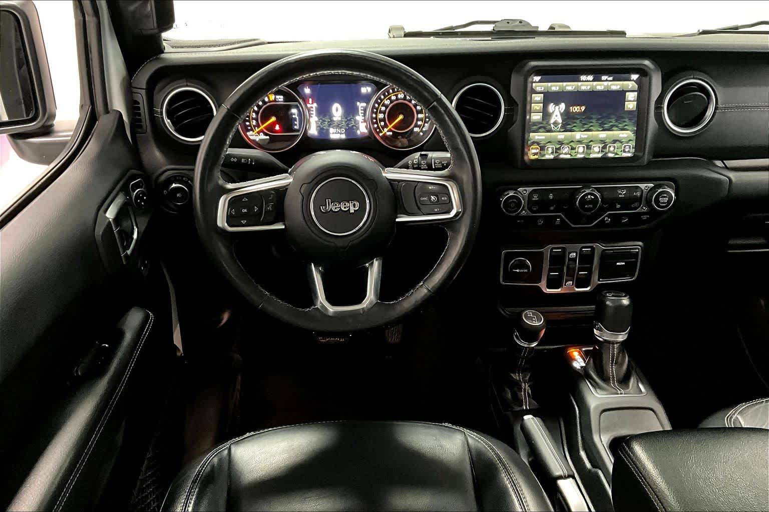 Thumbnail: 2018 Jeep Wrangler - 12