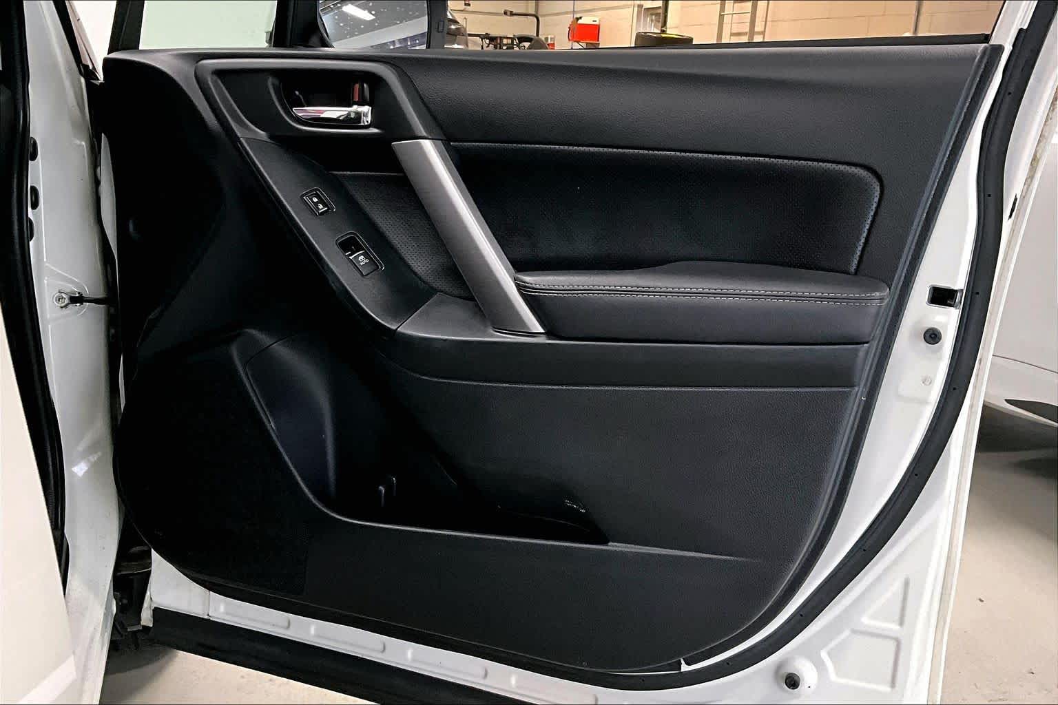 Thumbnail: 2018 Subaru Forester - 24