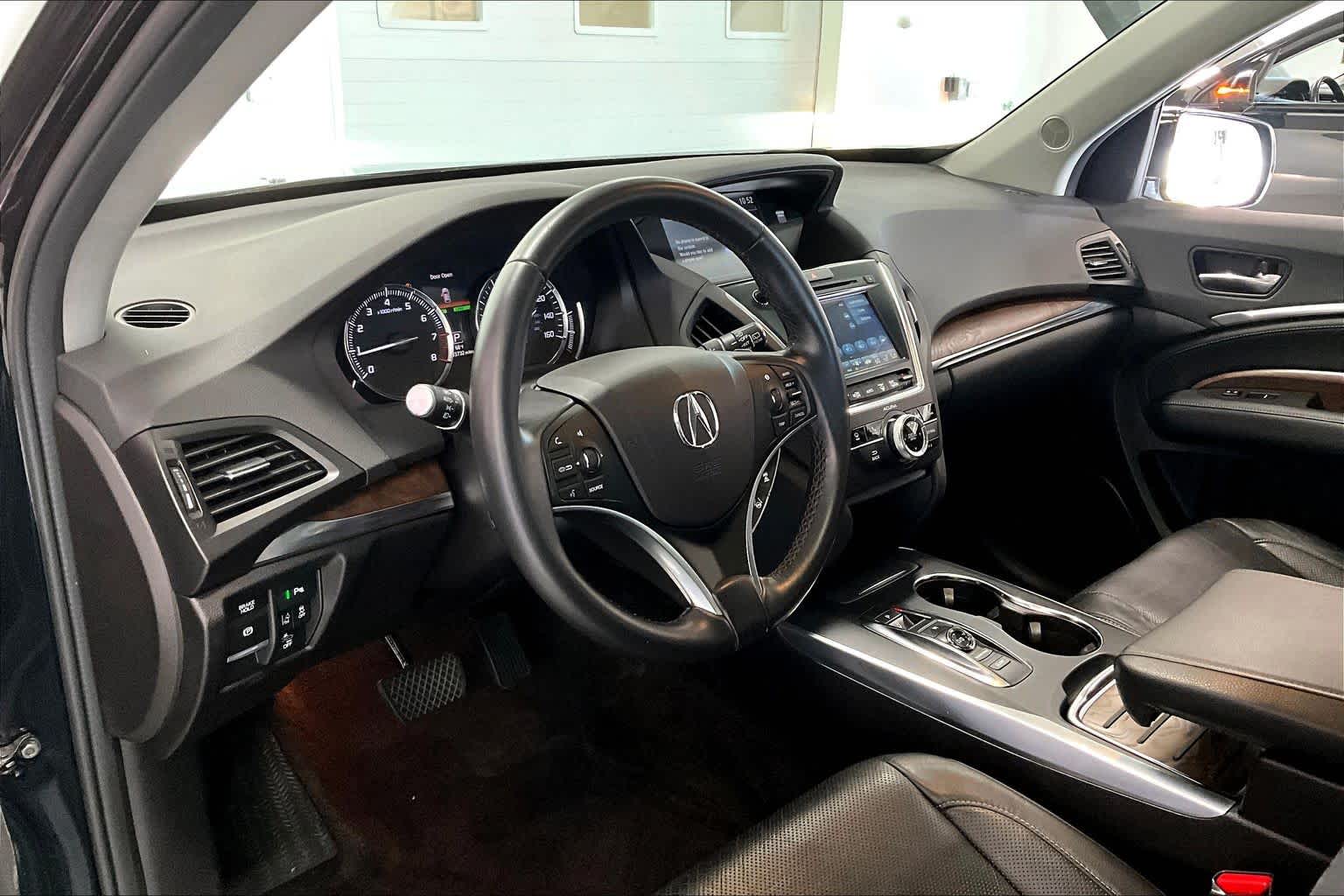 Thumbnail: 2019 Acura MDX - 2