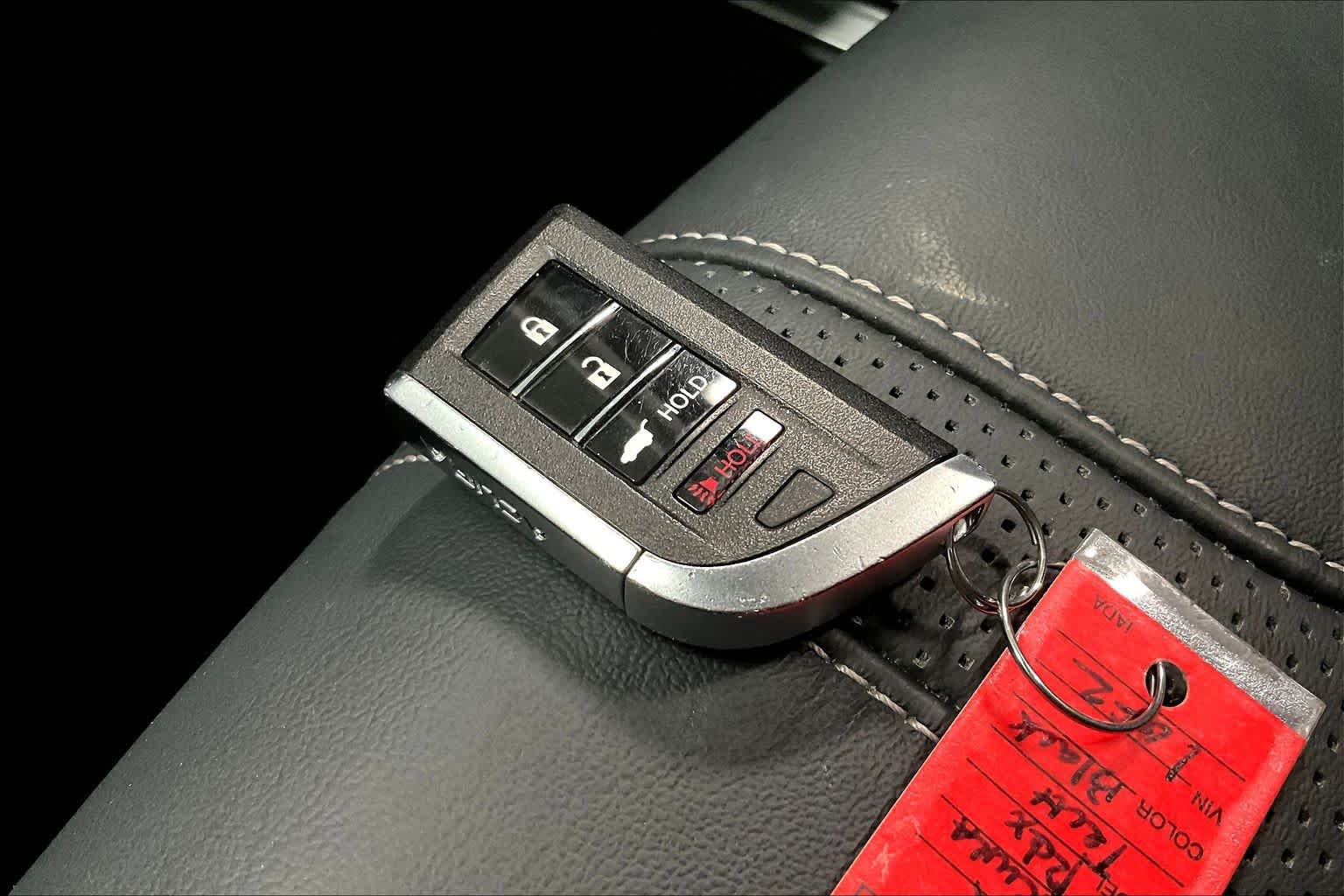 Thumbnail: 2022 Acura RDX - 17