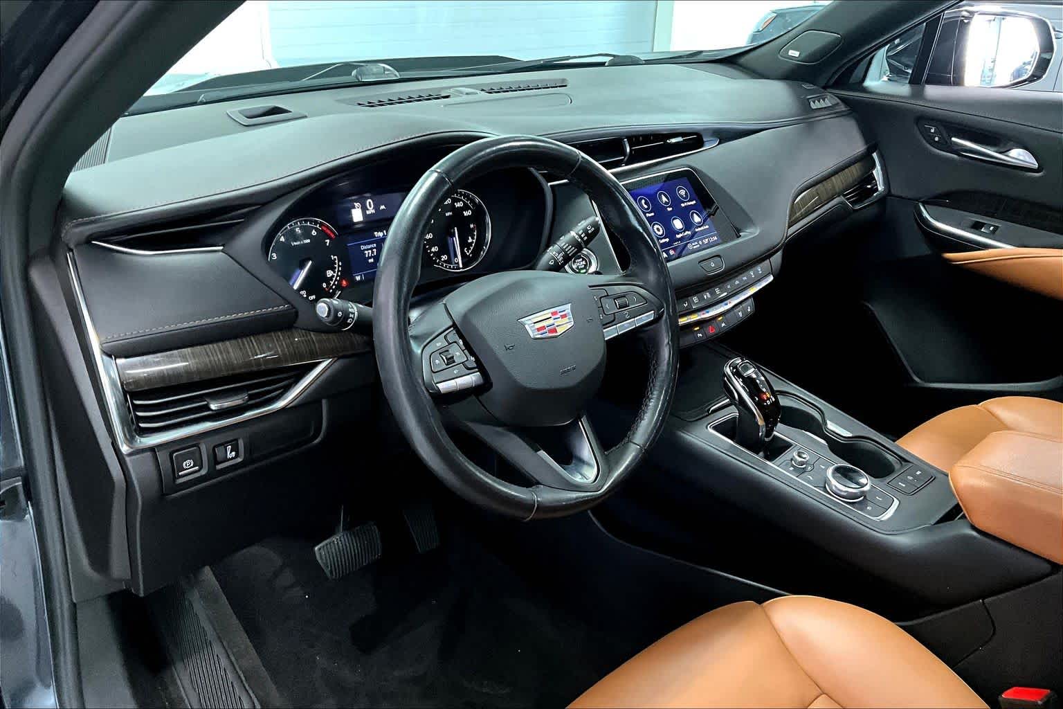 Thumbnail: 2023 Cadillac XT4 - 2