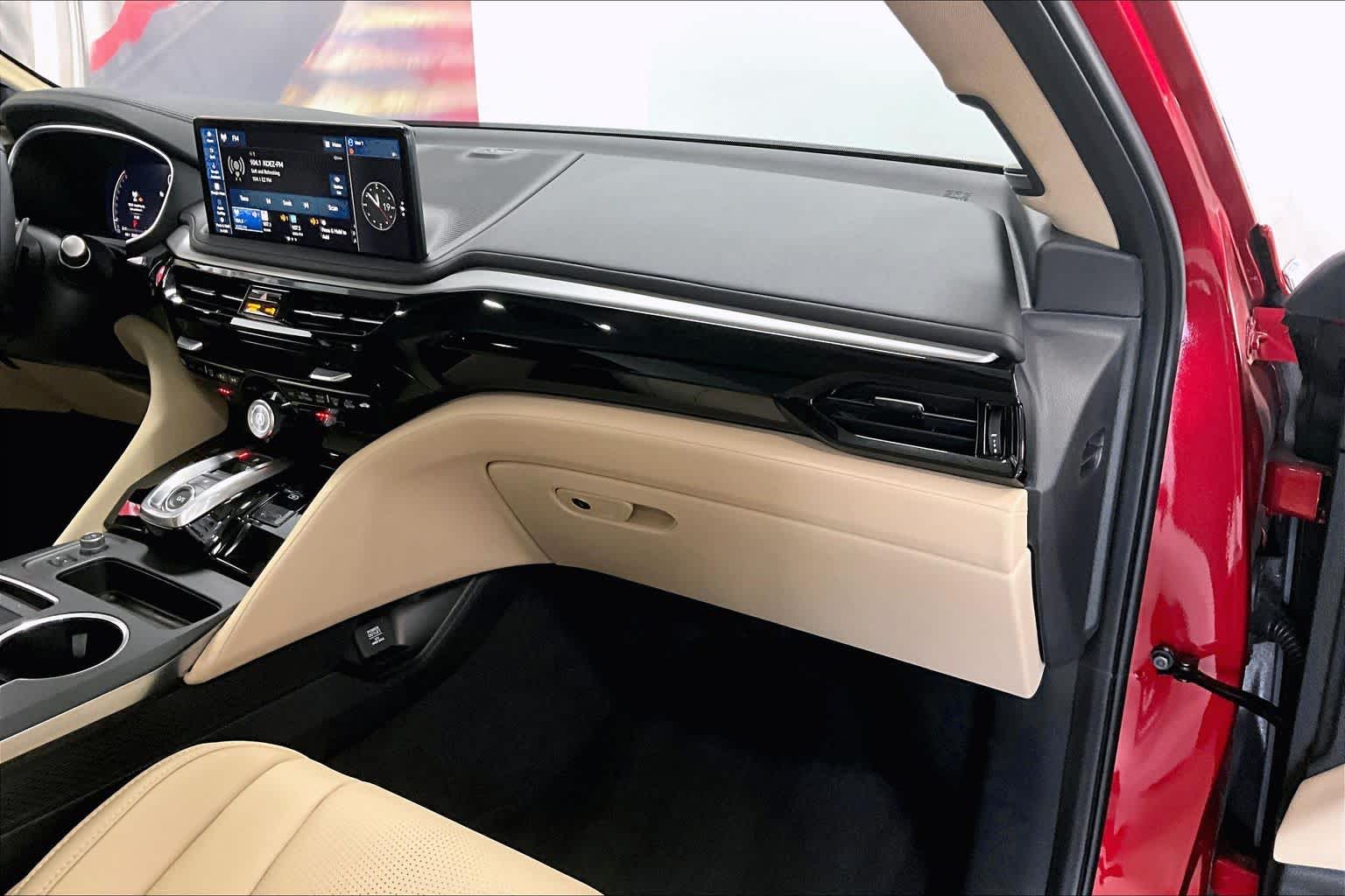 Thumbnail: 2025 Acura MDX - 21