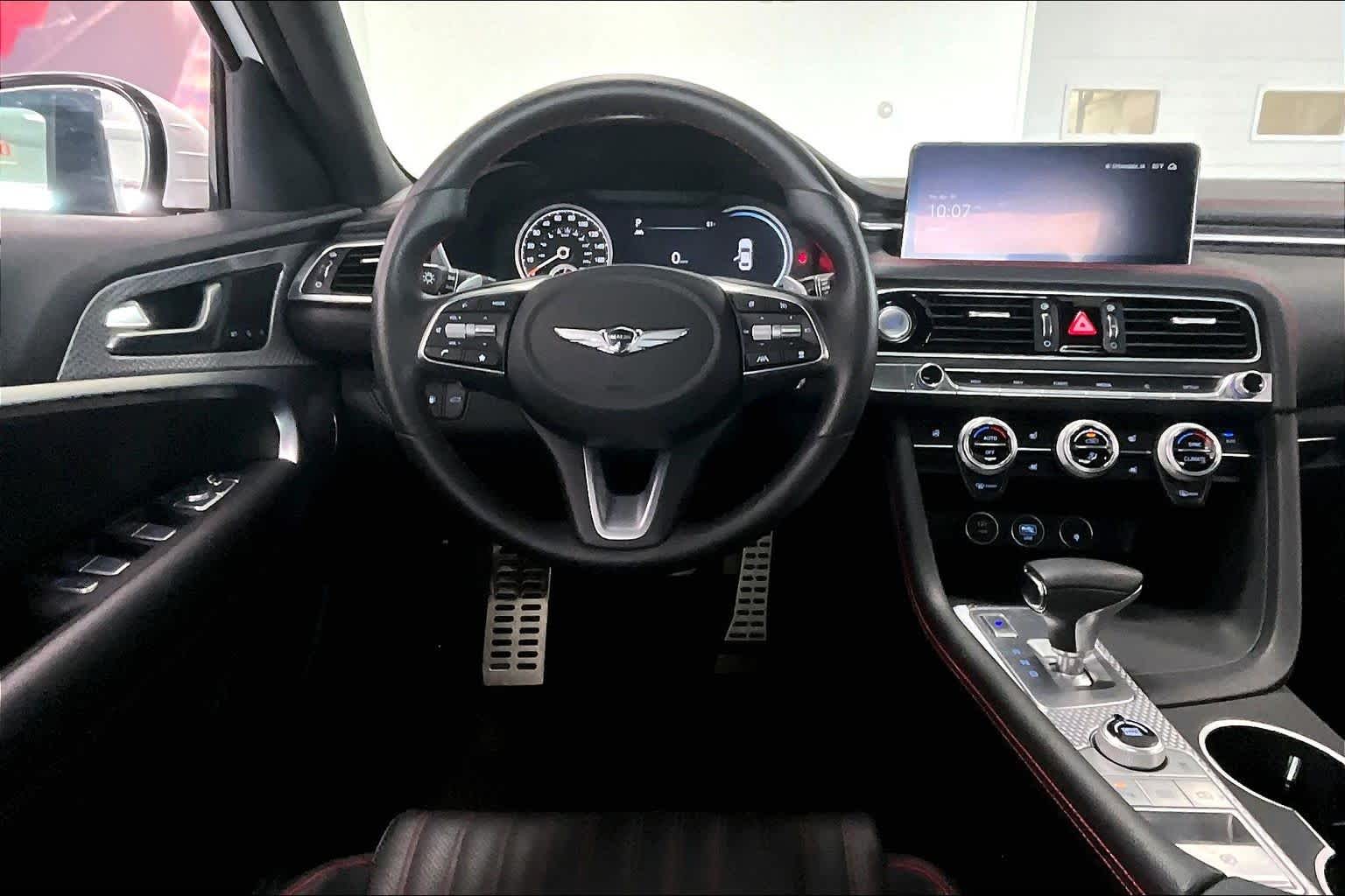 Thumbnail: 2023 Genesis G70 - 13