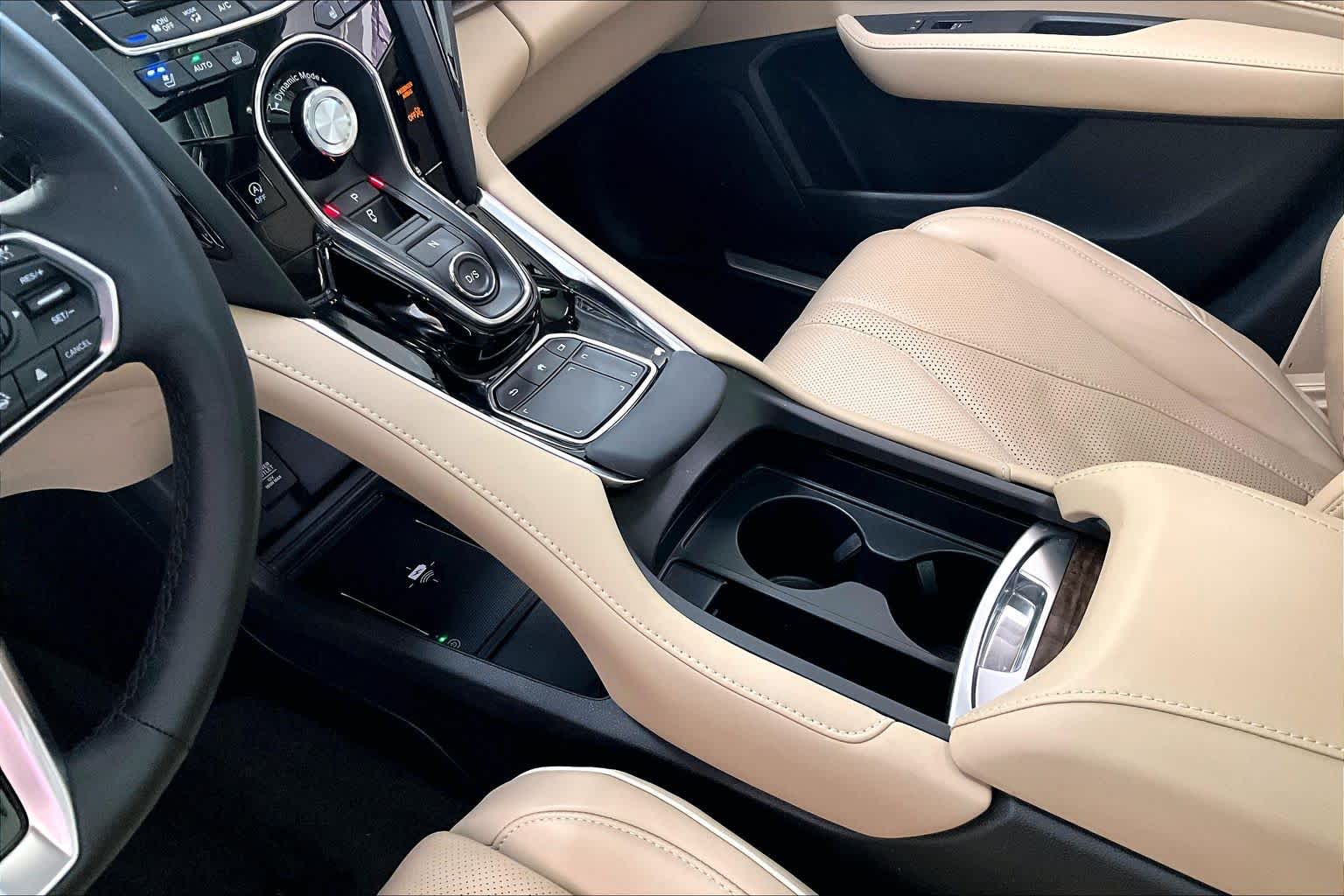 Thumbnail: 2024 Acura RDX - 14