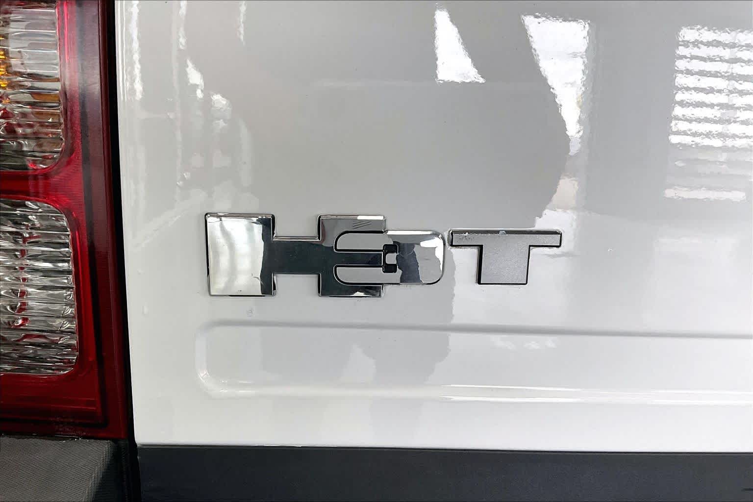 Thumbnail: 2010 Hummer H3 - 7