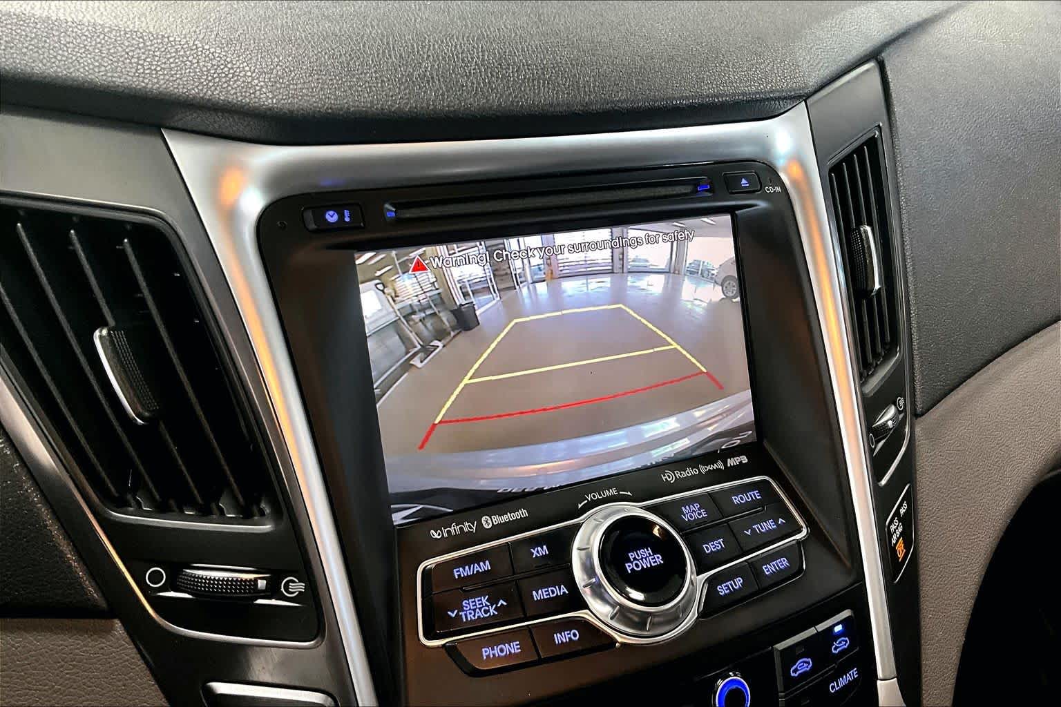 Thumbnail: 2013 Hyundai Sonata - 23