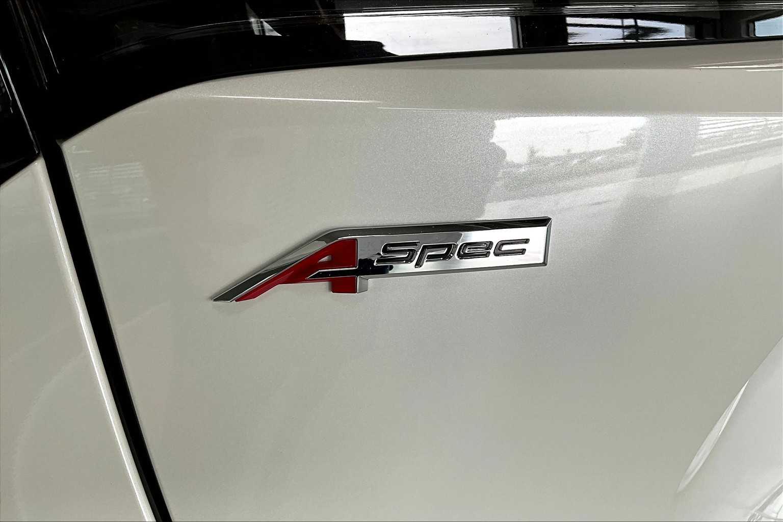 Thumbnail: 2025 Acura ADX - 7