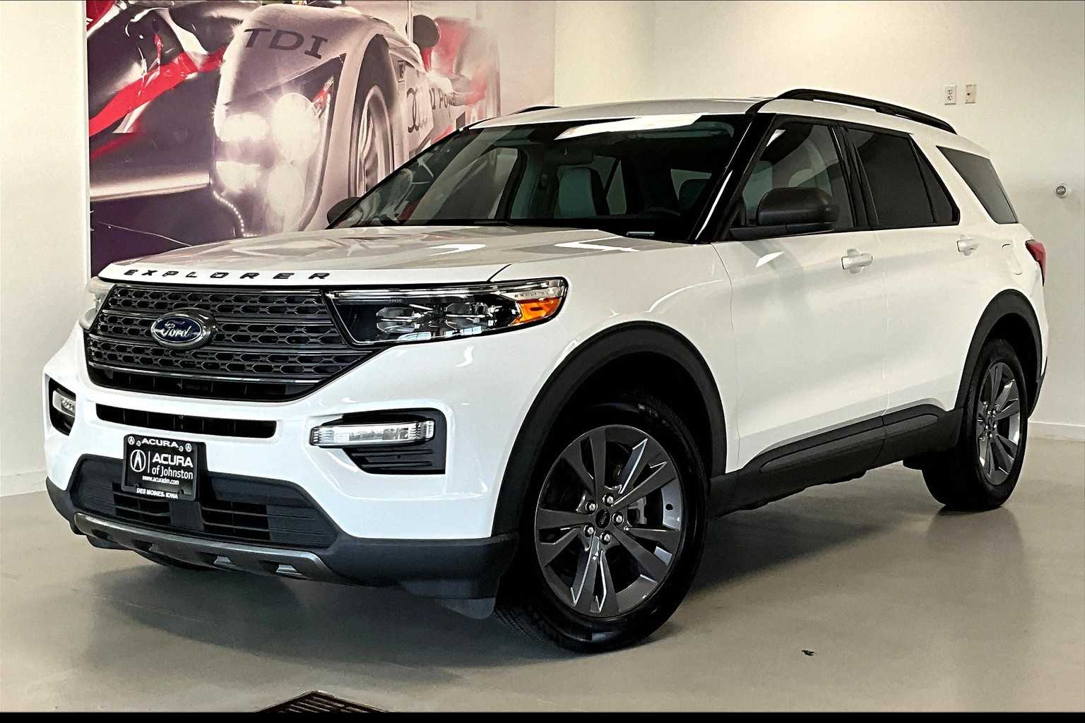Thumbnail: 2021 Ford Explorer - 1