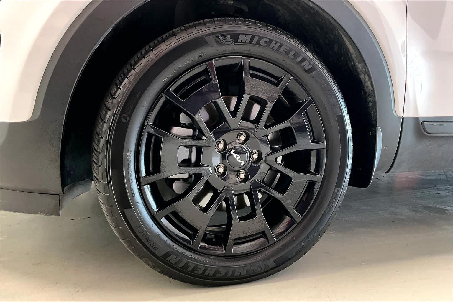 Thumbnail: 2022 Kia Telluride - 7