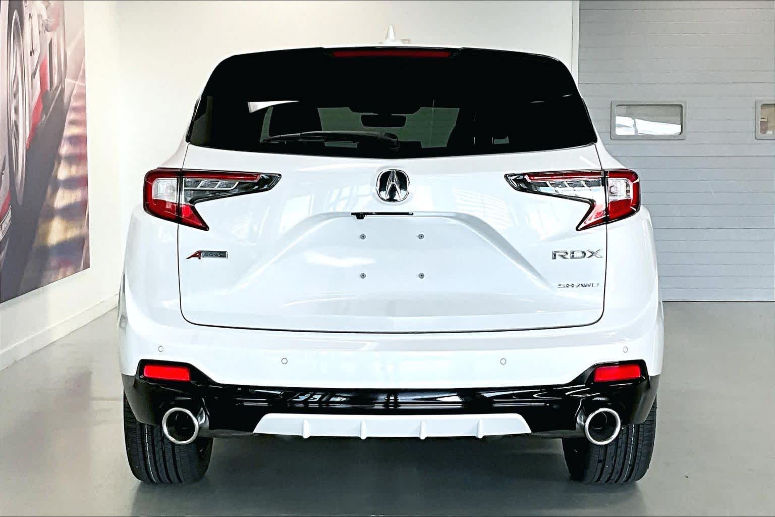 Thumbnail: 2026 Acura RDX - 5