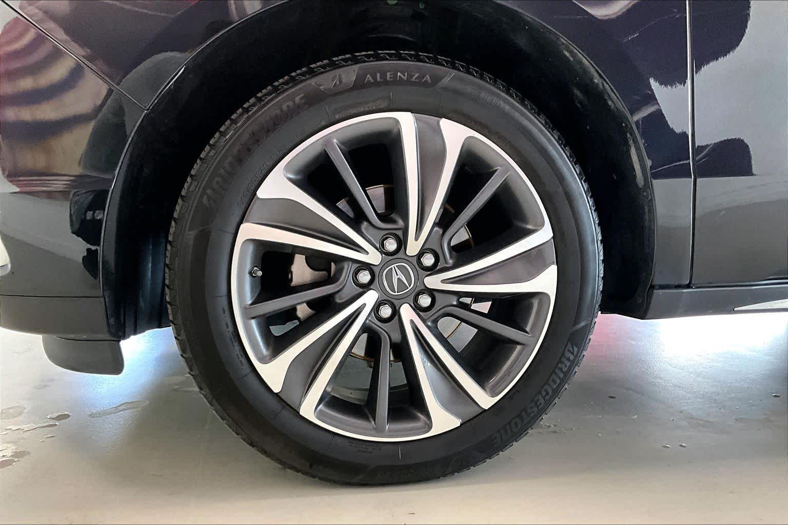 Thumbnail: 2019 Acura MDX - 7