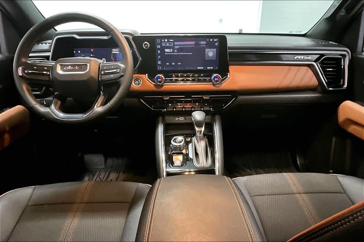 Thumbnail: 2024 GMC Canyon - 9