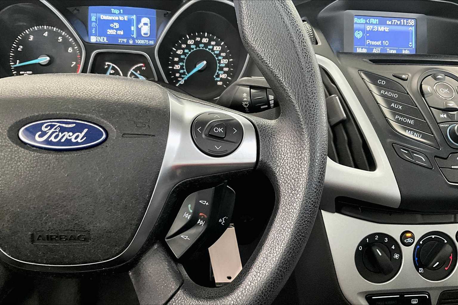 Thumbnail: 2012 Ford Focus - 22