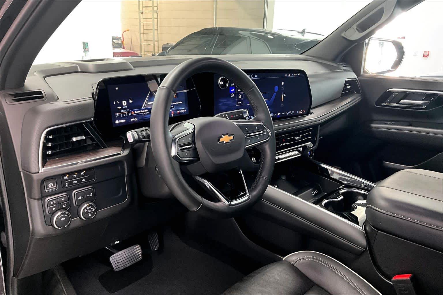 Thumbnail: 2025 Chevrolet Tahoe - 2