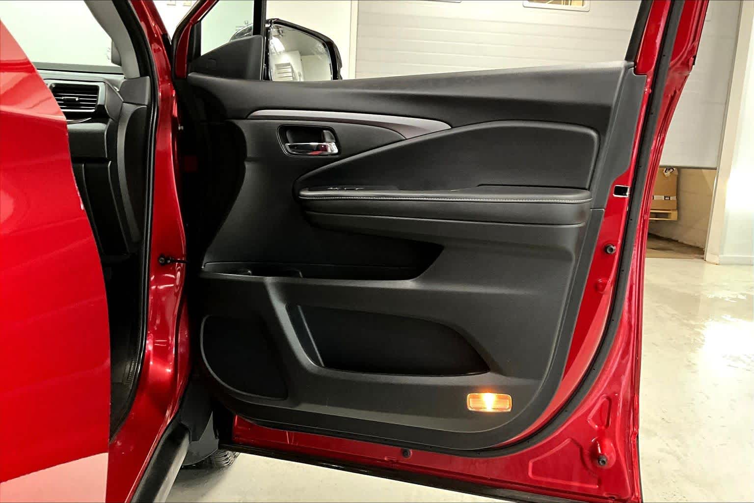 Thumbnail: 2023 Honda Ridgeline - 25