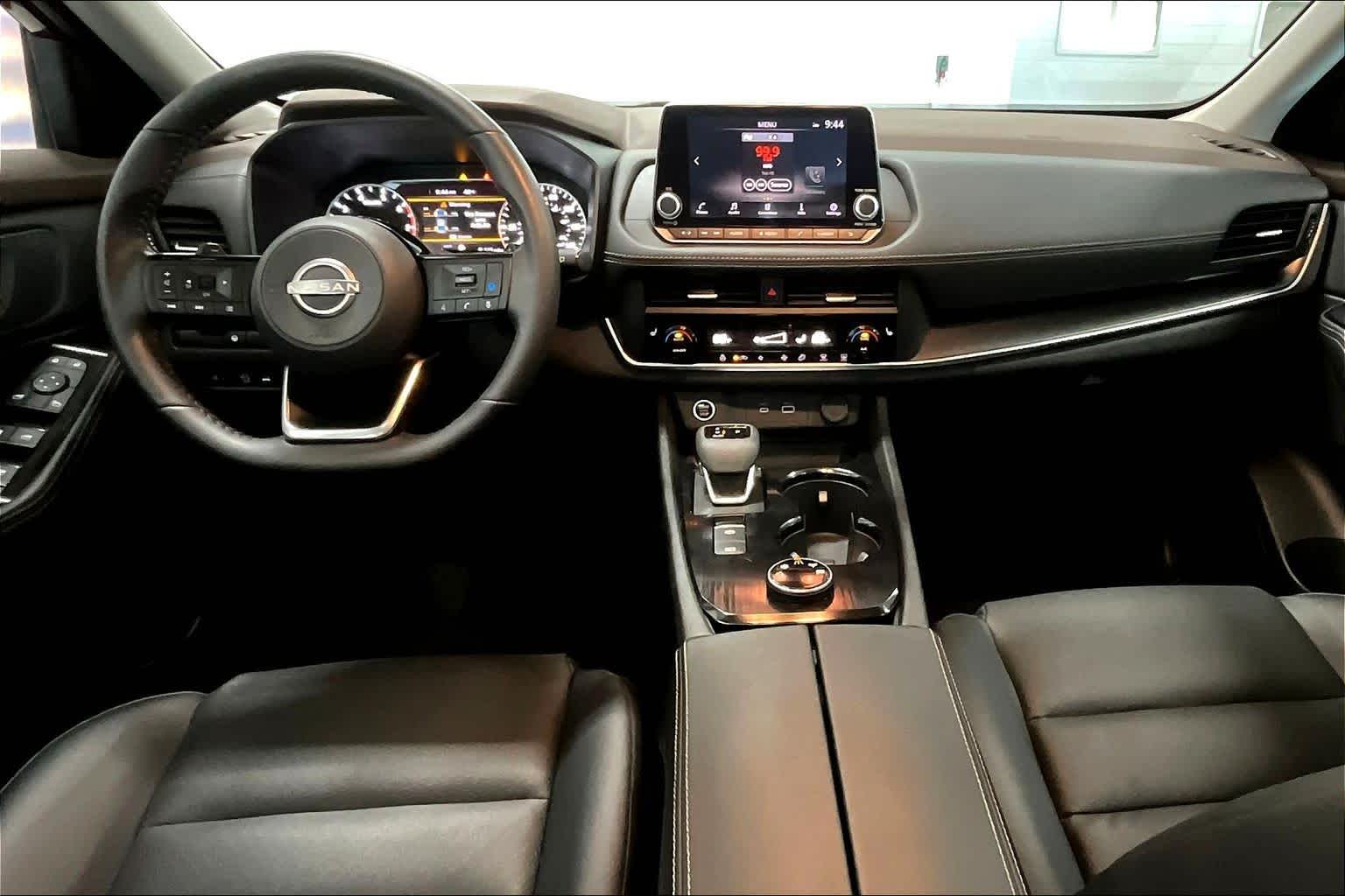 Thumbnail: 2023 Nissan Rogue - 9
