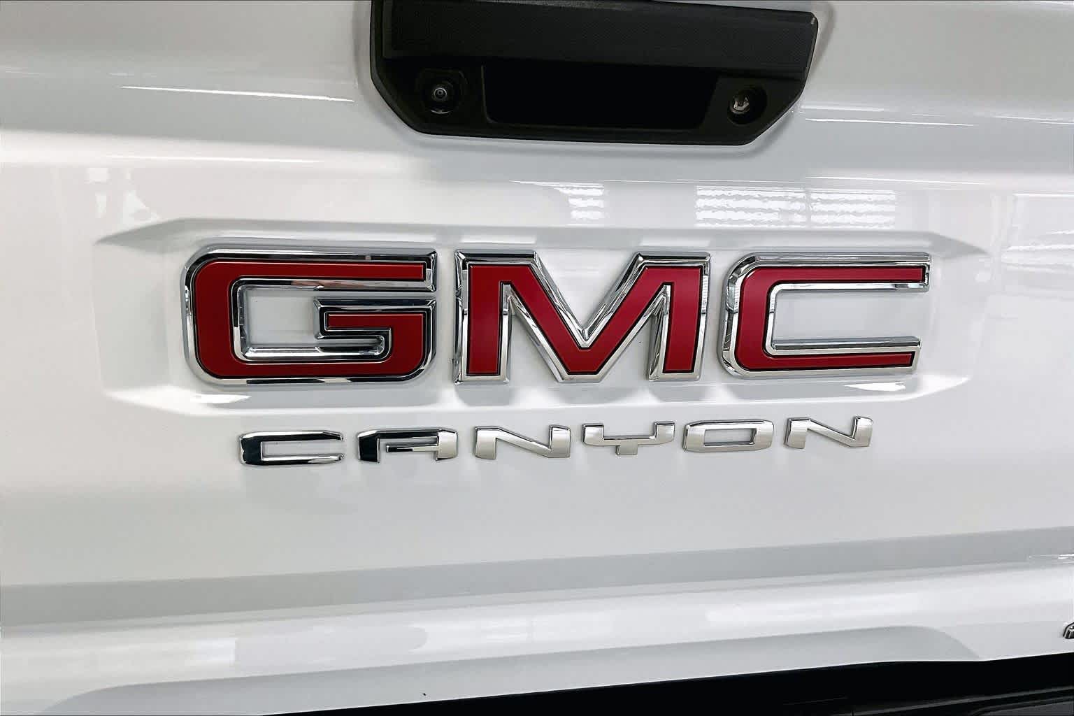 Thumbnail: 2024 GMC Canyon - 7
