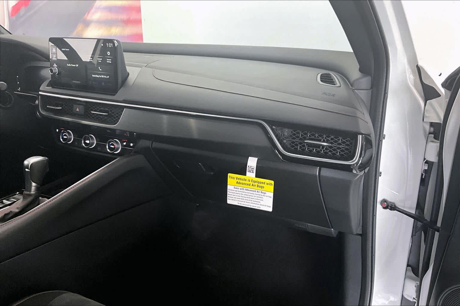 Thumbnail: 2025 Acura ADX - 21