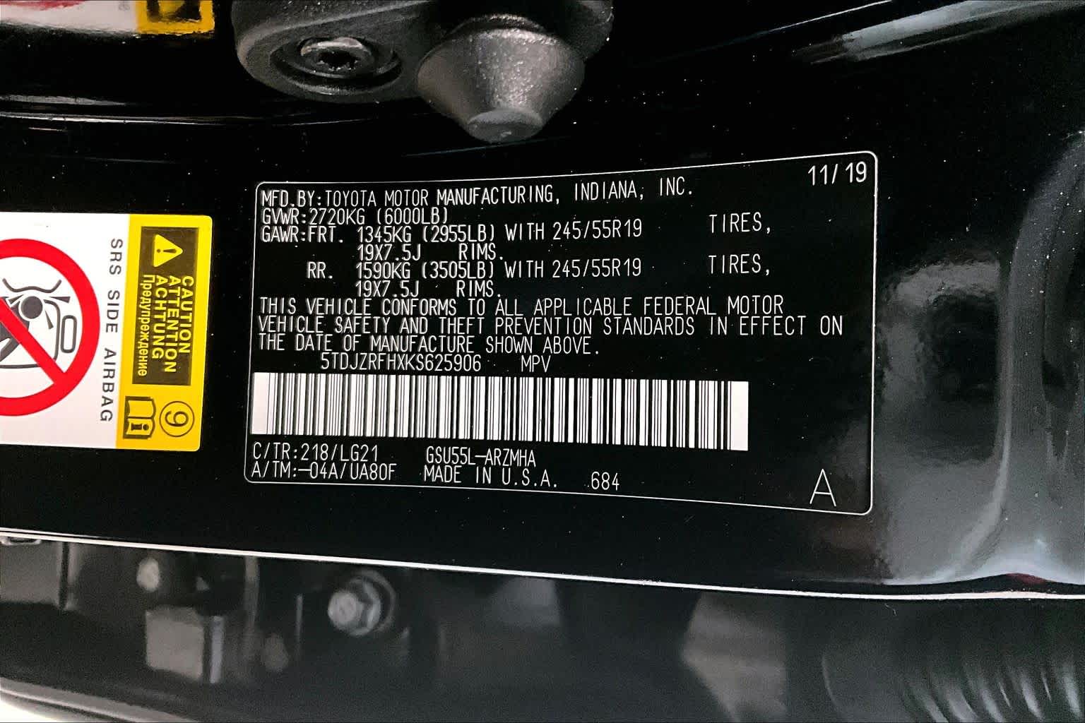 Thumbnail: 2019 Toyota Highlander - 18