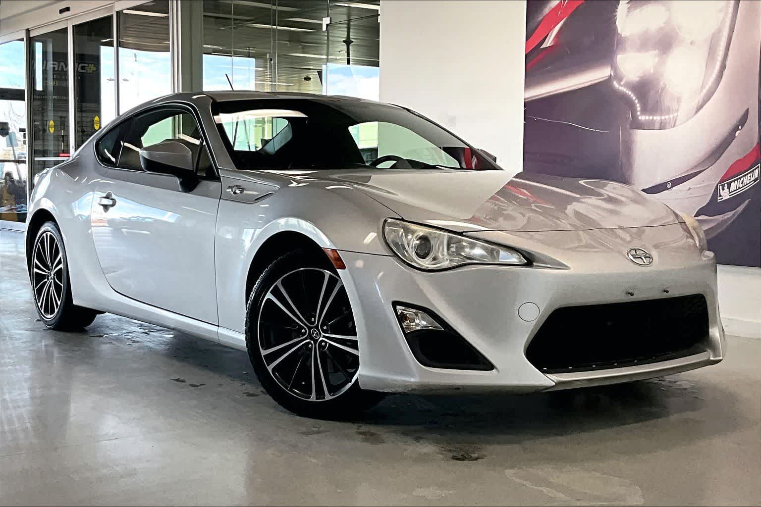 Thumbnail: 2013 Scion FR-S - 18