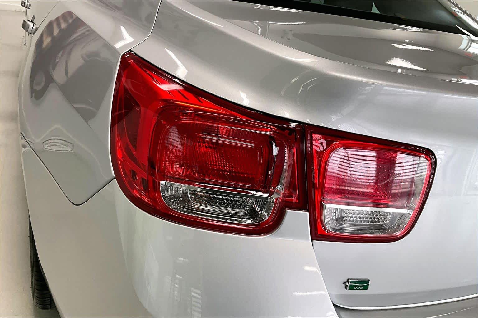 Thumbnail: 2015 Chevrolet Malibu - 29