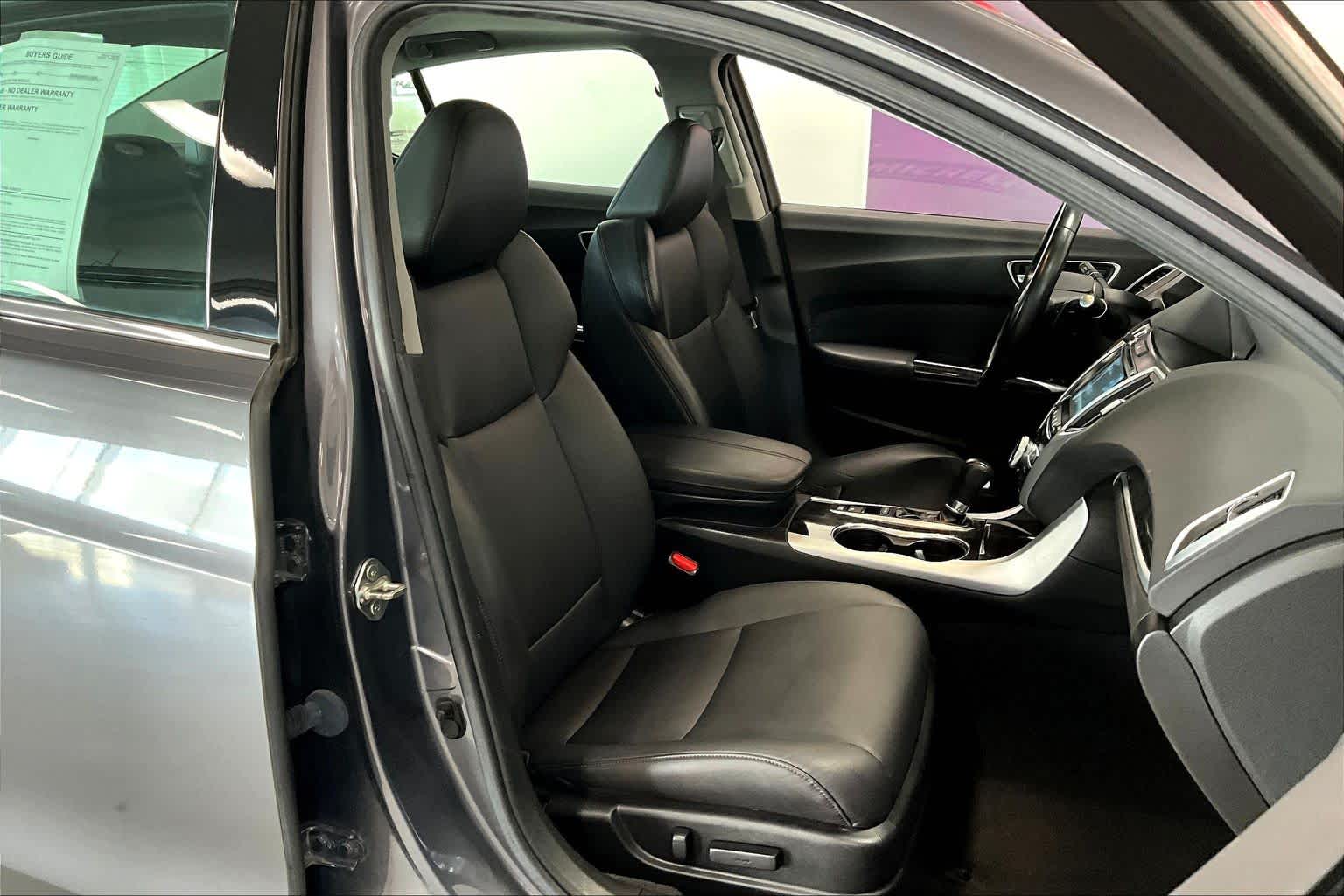 Thumbnail: 2019 Acura TLX - 12