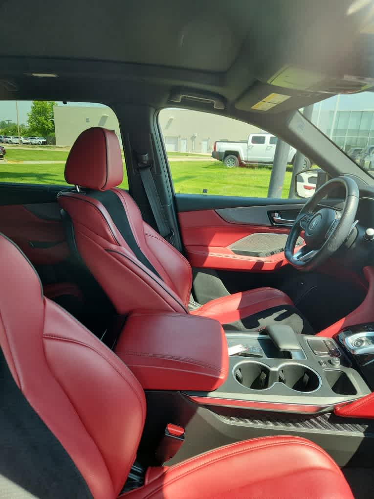 2022 Acura MDX Base 4