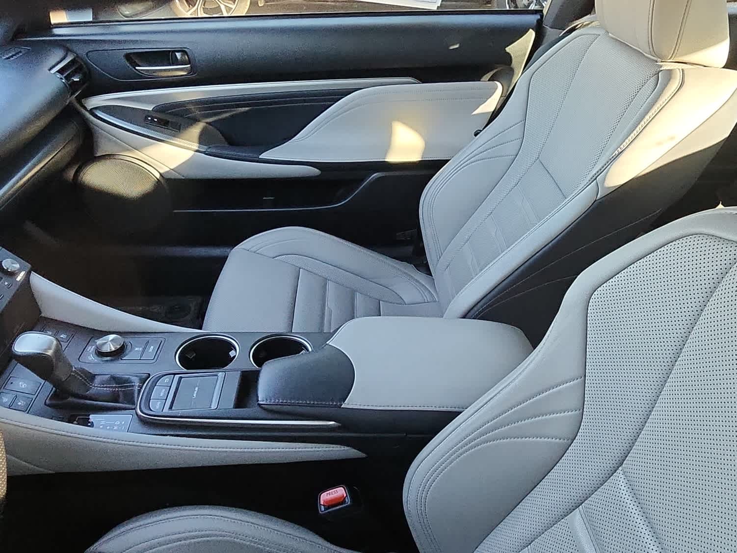 Thumbnail: 2016 Lexus RC - 9