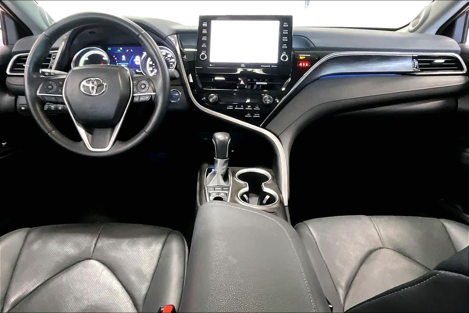 Thumbnail: 2022 Toyota Camry - 8