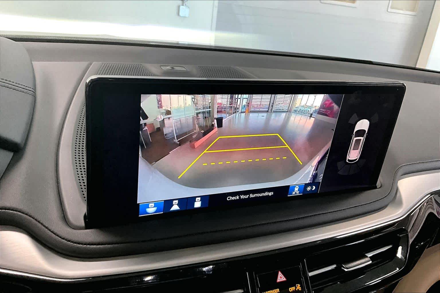 Thumbnail: 2025 Acura MDX - 23