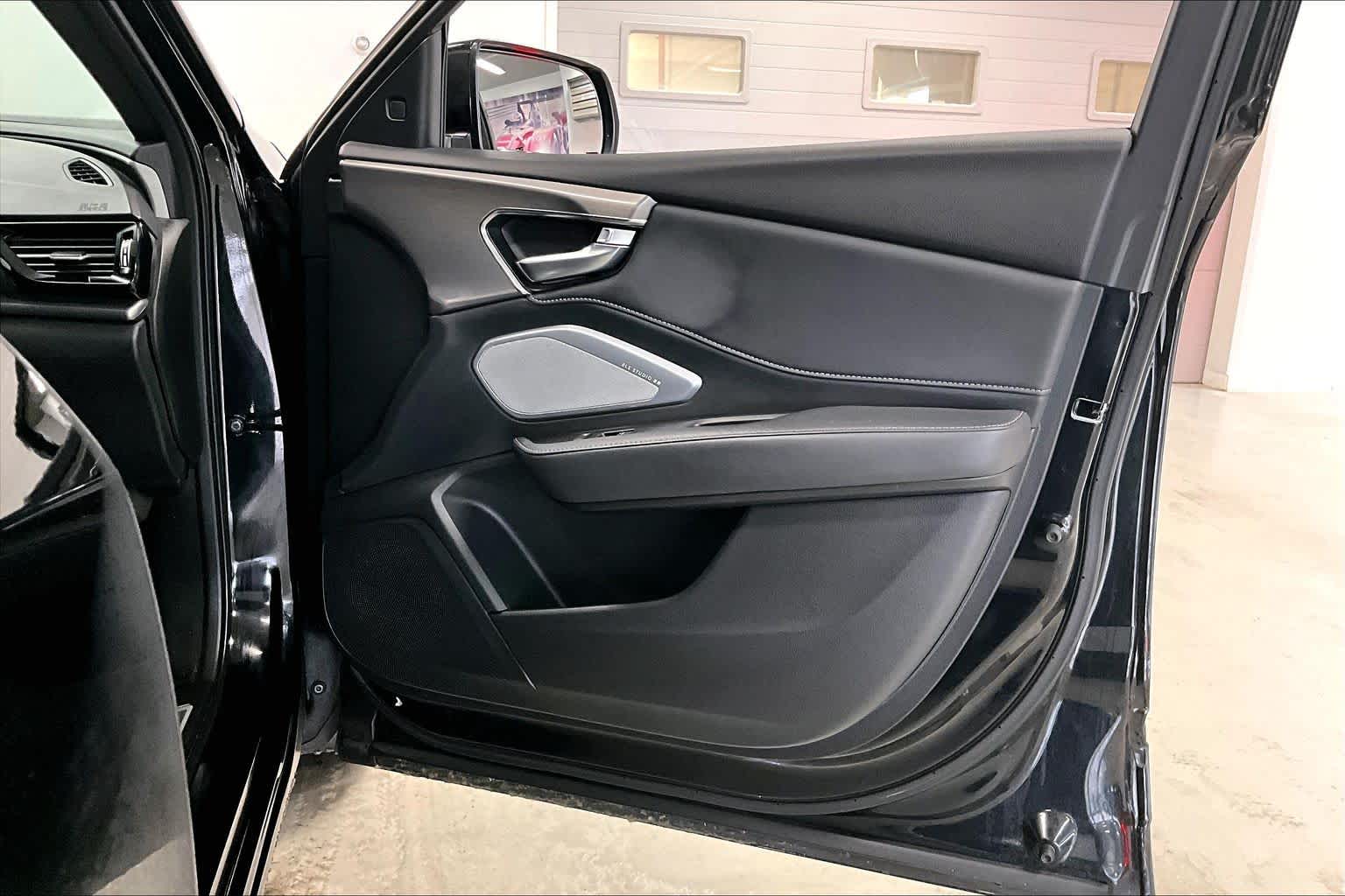 Thumbnail: 2021 Acura RDX - 27