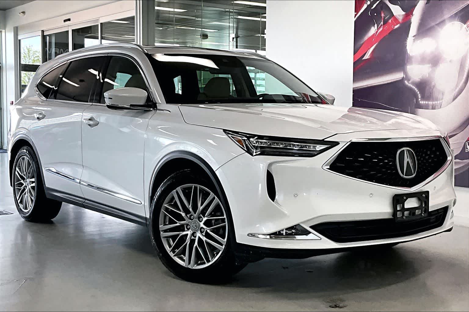 Thumbnail: 2023 Acura MDX - 20