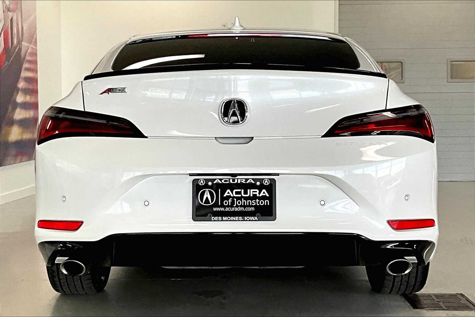 Thumbnail: 2023 Acura Integra - 5